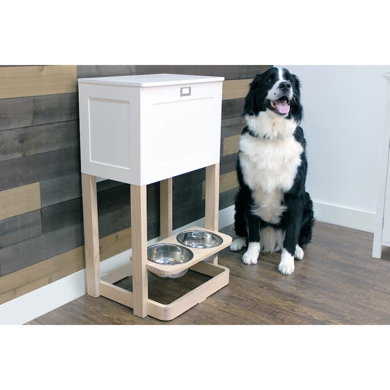 Parlor Pet Feeder Station