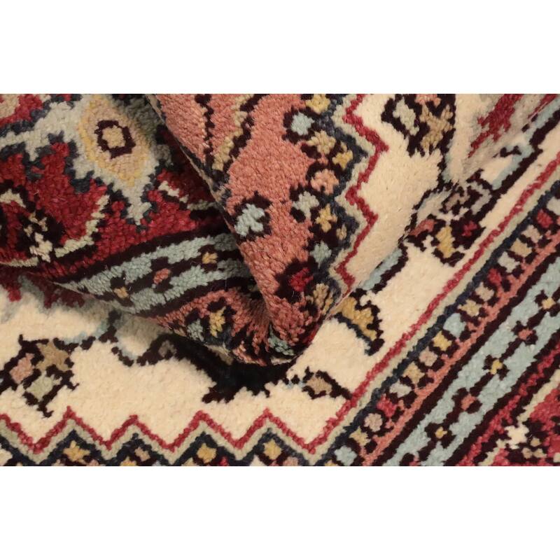 Hand Knotted Oriental 100% Wool Carpet Traditional Medallion Beige & Ivories Heriz (serapi) Area Rug - 5' 10'' X 4' 0''