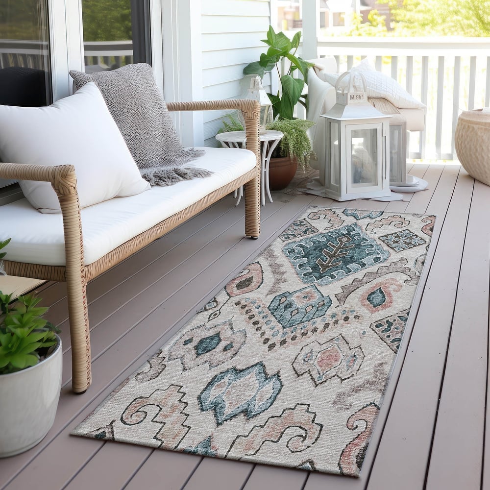 Machine Washable Indoor/ Outdoor Chantille Global Boho Rug