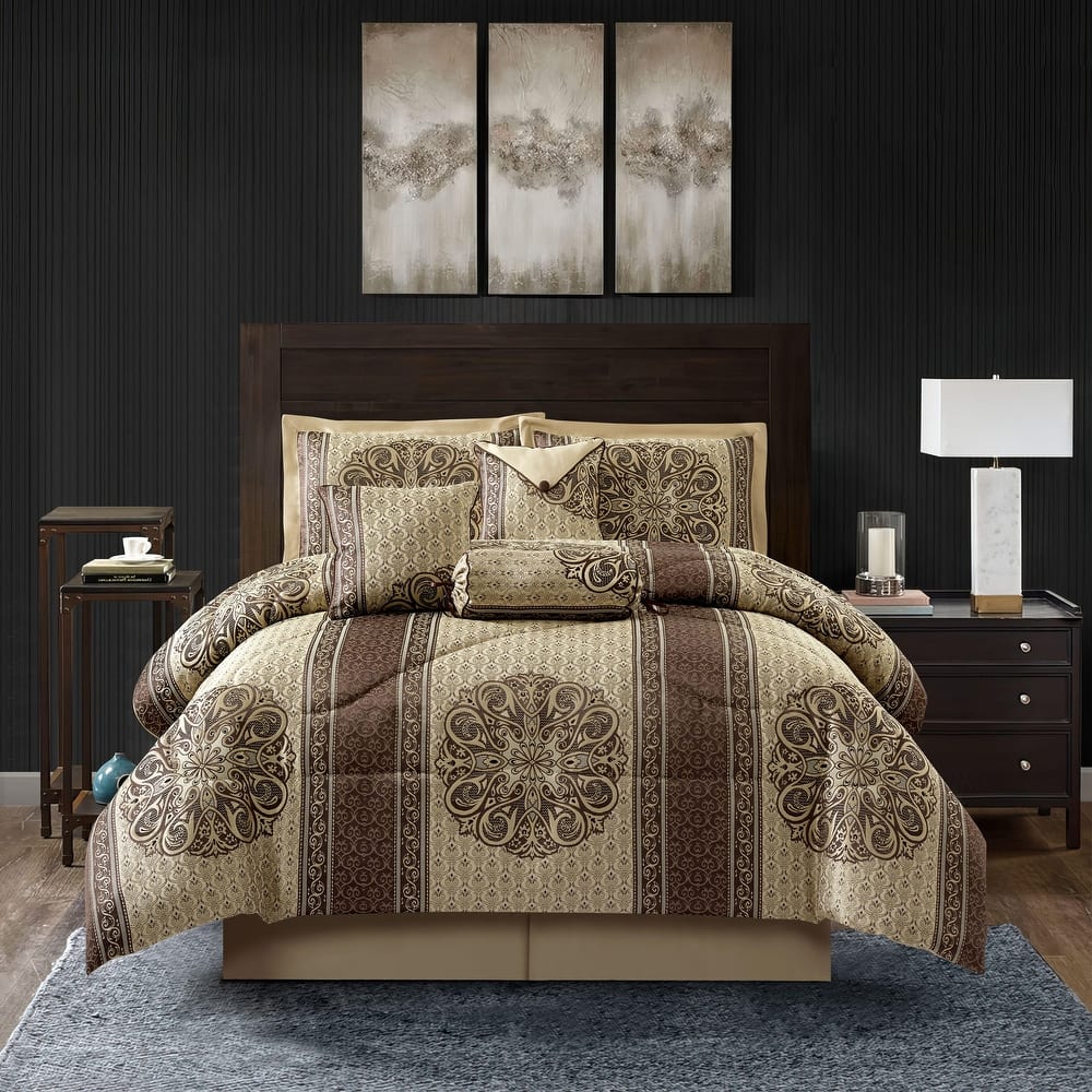 Nanshing Prince 7 Piece Elegant Medallion Comforter Set