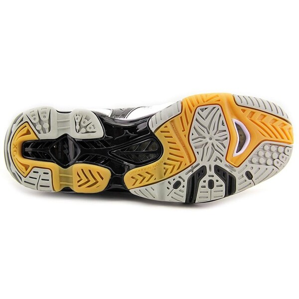 mizuno wave tornado 8
