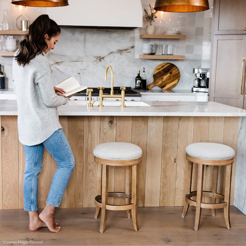 Maven Lane Eva Swivel Kitchen Stool