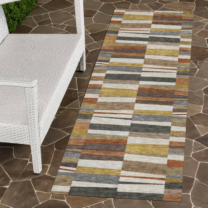 Machine Washable Indoor/ Outdoor Modern Antonito Chantille Rug - Coffee - 2'3" x 7'6"