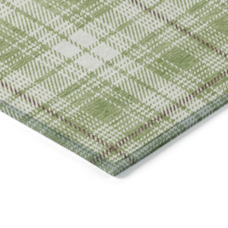 Machine Washable Indoor/ Outdoor Plaid Chantille Rug