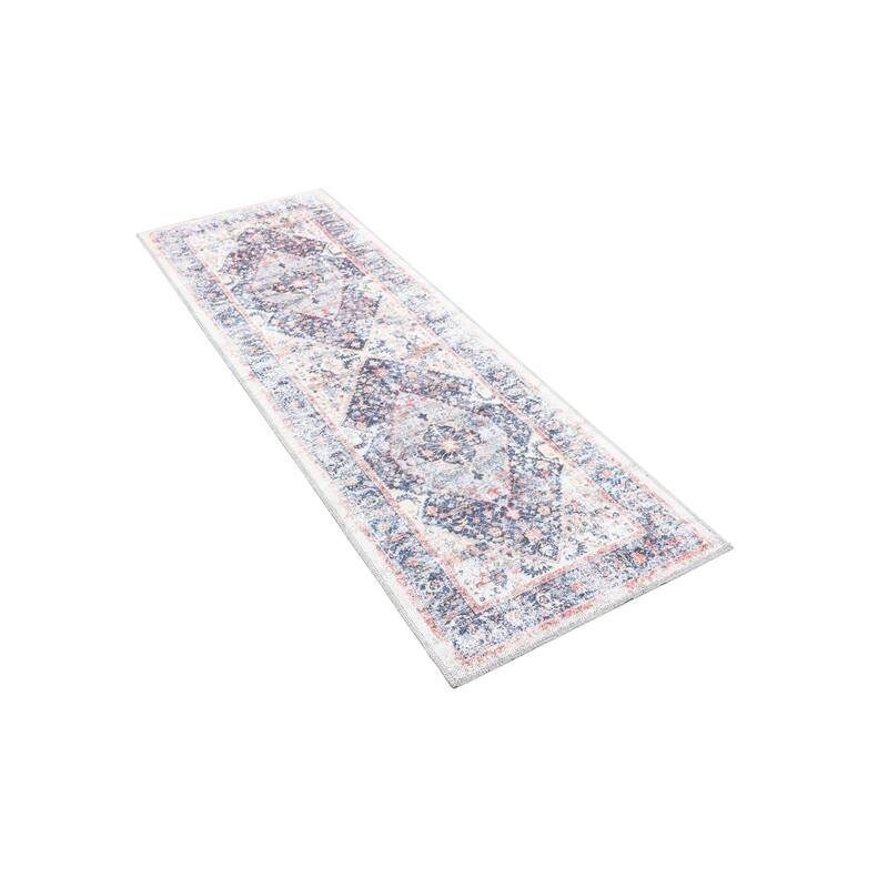 Traditional Tira Collection Area Rug