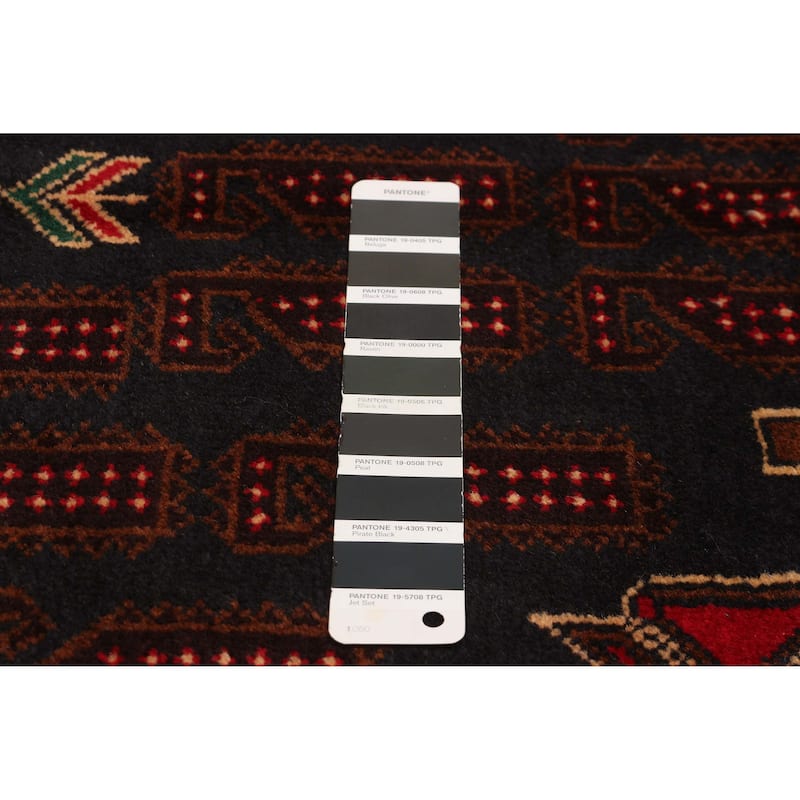 Teimani Black, Red Rug 3'8" x 6'8" - 3'8 x 6'8