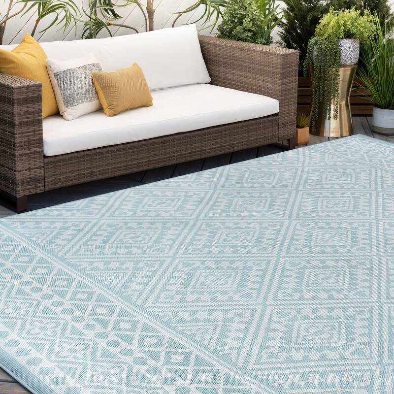 Vision Scandinavian Diamond Indoor/Outdoor Area Rug - 5' x 6'11'' - Aqua/White