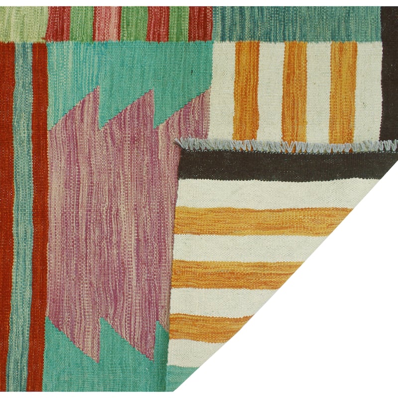 Modern Flatweave Irmak Green/Ivory Rug - 6'4" x 9'9"