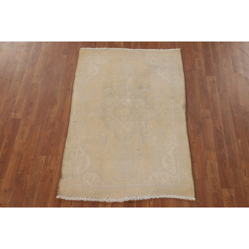Hand Knotted Oriental 100% Wool Carpet Traditional Floral Peach Tabriz Area Rug - 4' 6'' X 3' 0''