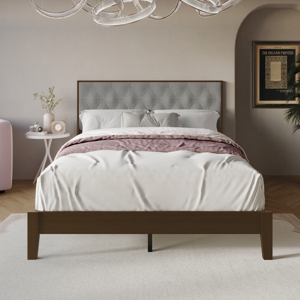 Clayfell Kankakee Panel Bed