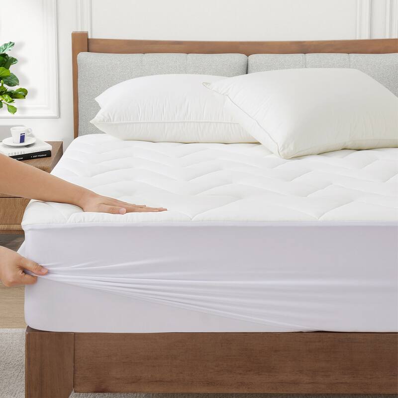 Soft Cooling Waterproof Quilted Mattress Pad with Elastic Deep Pocket