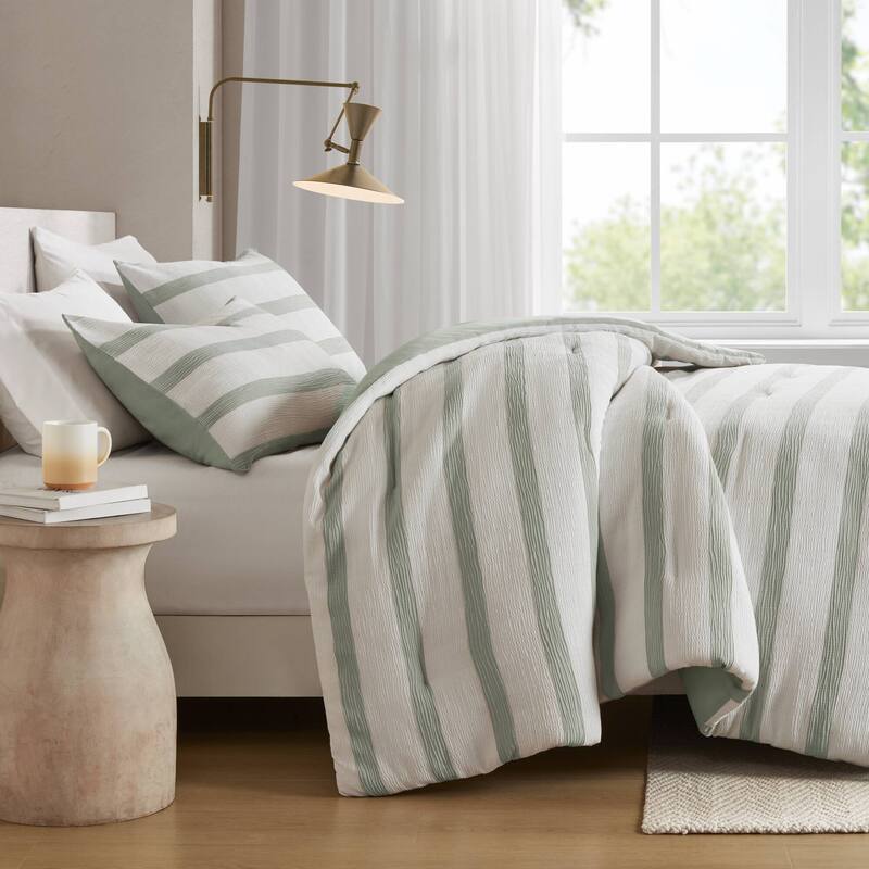 Chelsea Square Merritt Yarn-dyed striped comforter