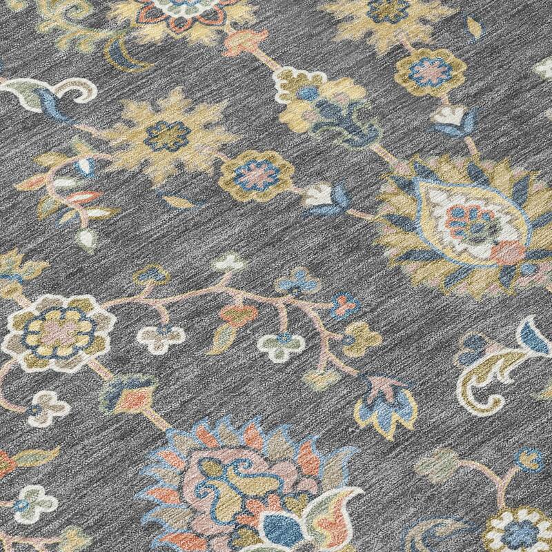 Machine Washable Indoor/ Outdoor Traditional Basalt Chantille Rug