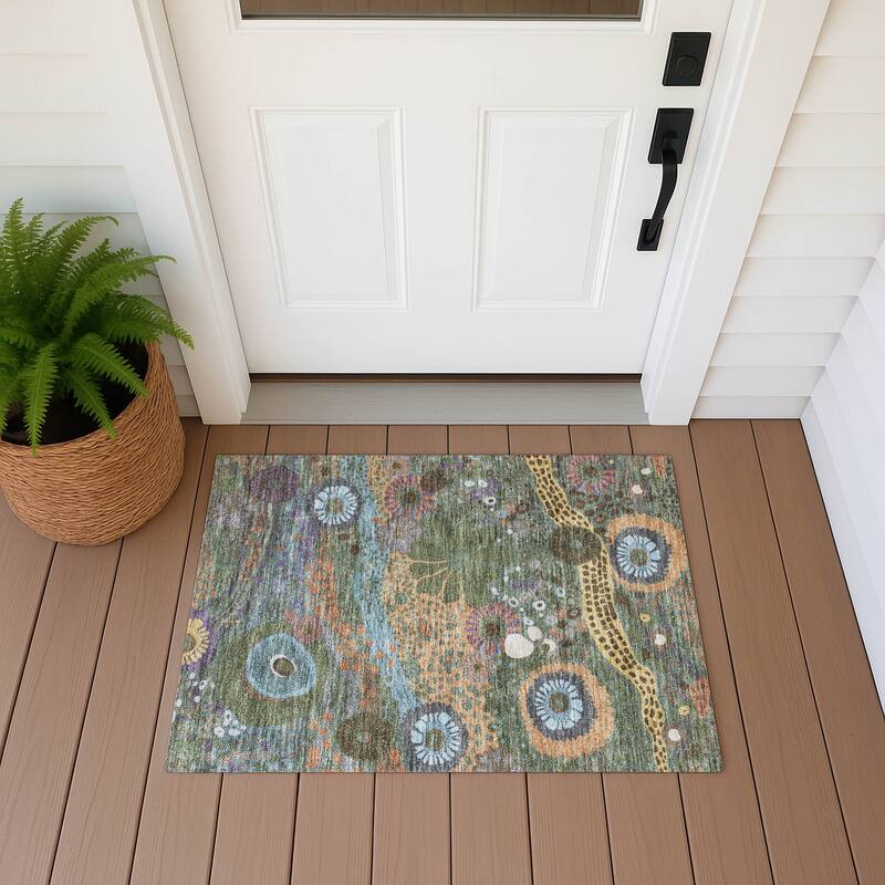 Machine Washable Indoor/ Outdoor Whimsy Floral Chantille Rug - Basil - 1'8" x 2'6"