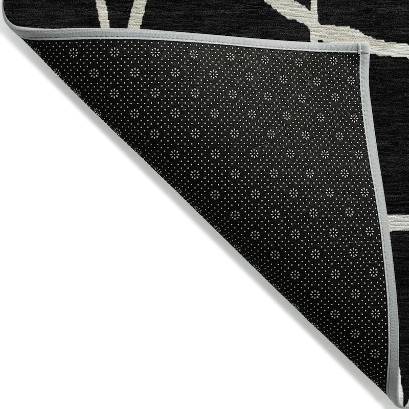 Machine Washable Indoor/ Outdoor Abstract Webby Chantille Rug