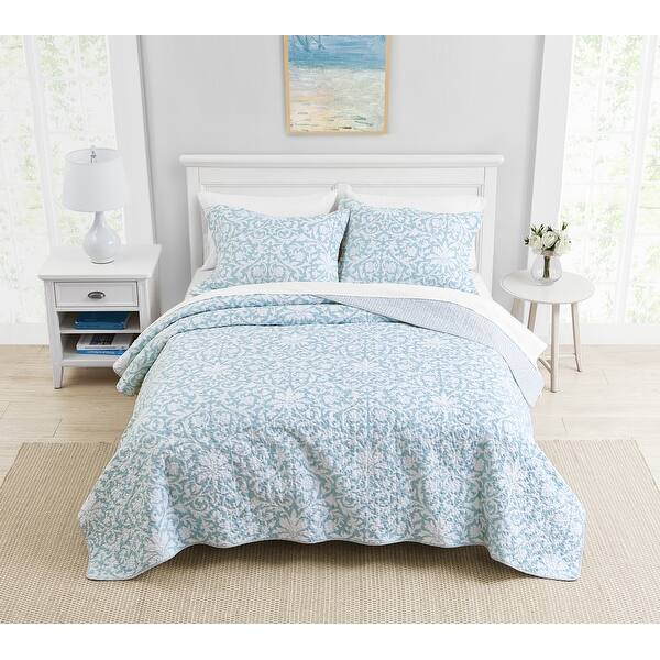 Lvyx47 Jgi8nem Great savings & free delivery / collection on many items. https www overstock com bedding bath laura ashley mia reversible 3 piece cotton quilt set 10011790 product html