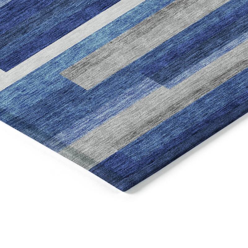 HomeRoots Striped Transitional Rectangle Outdoor Rug