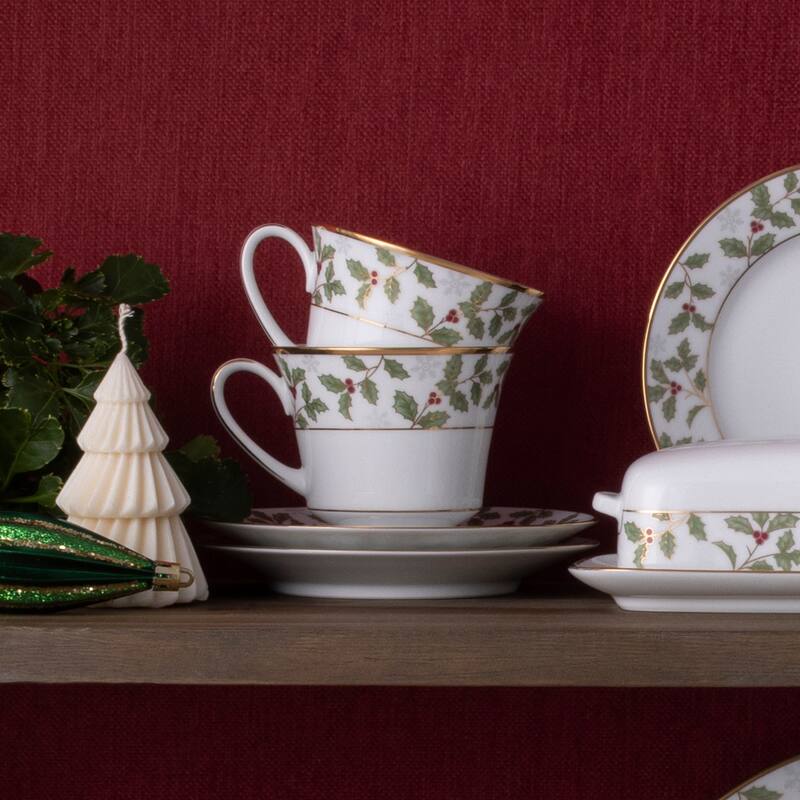 Noritake Holly & Berry Gold Set Of 4 Saucers, 6"