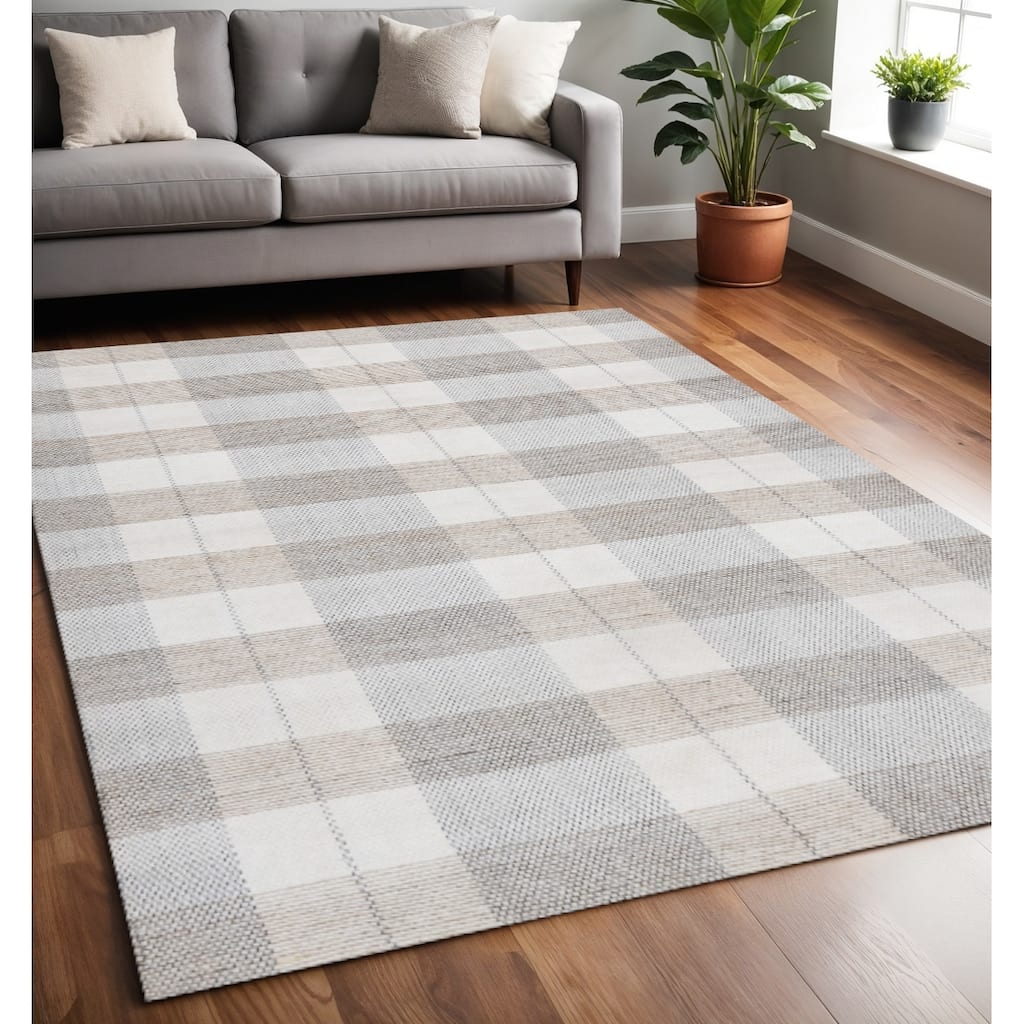 HomeRoots Geometric Modern Rectangle Area Rug - 5' X 8'
