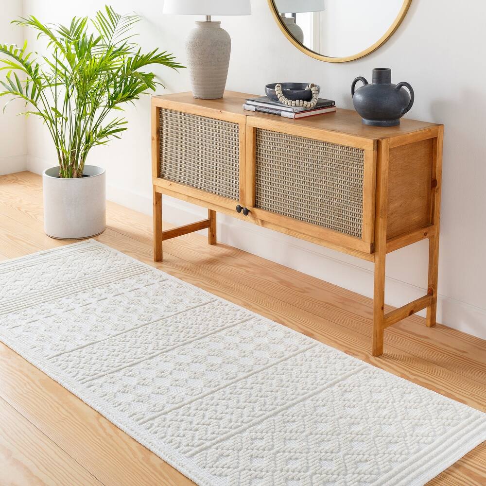 Livabliss Engton Chevron Stripe Machine Washable Area Rug