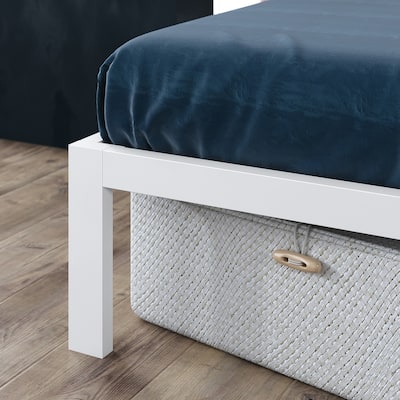 Priage by ZINUS Metal Platform Bed Frame