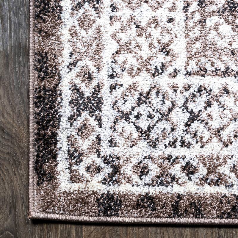 JONATHAN Y Dhiya Cottage Medallion Area Rug
