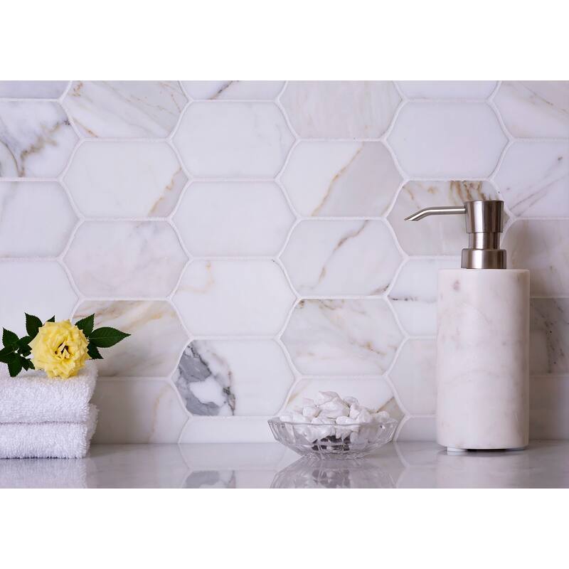 Serena 12x13 Misty White Gray Calacatta Gold Mosaic Picket Lantern Wall and Floor Tile (5.59 sq ft/case) - 5 Pack