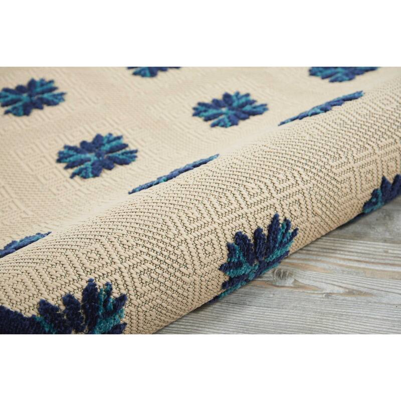 Nourison Aloha Blossom Indoor/Outdoor Area Rug
