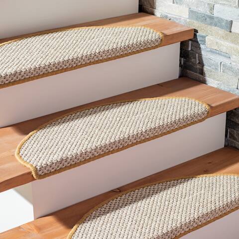 SAFAVIEH Handmade Friederike 9" x 26" Sisal Stair Treads