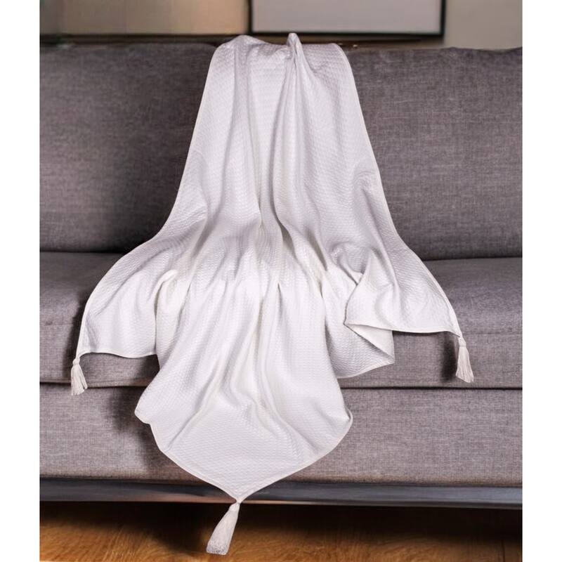 HomeRoots 60" X 50" White Woven Cotton Throw Blanket - Throw - White