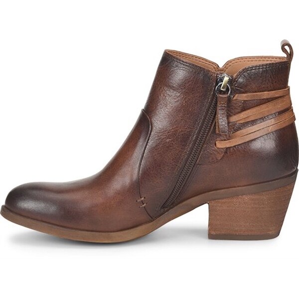 comfortiva kinsley bootie