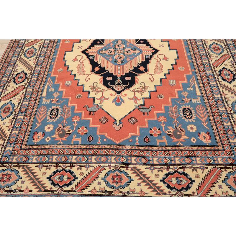 7'11''x10 Hand Knotted Wool Salmon Heriz Traditional Medallion Area Rug - 7' 11'' x 10'