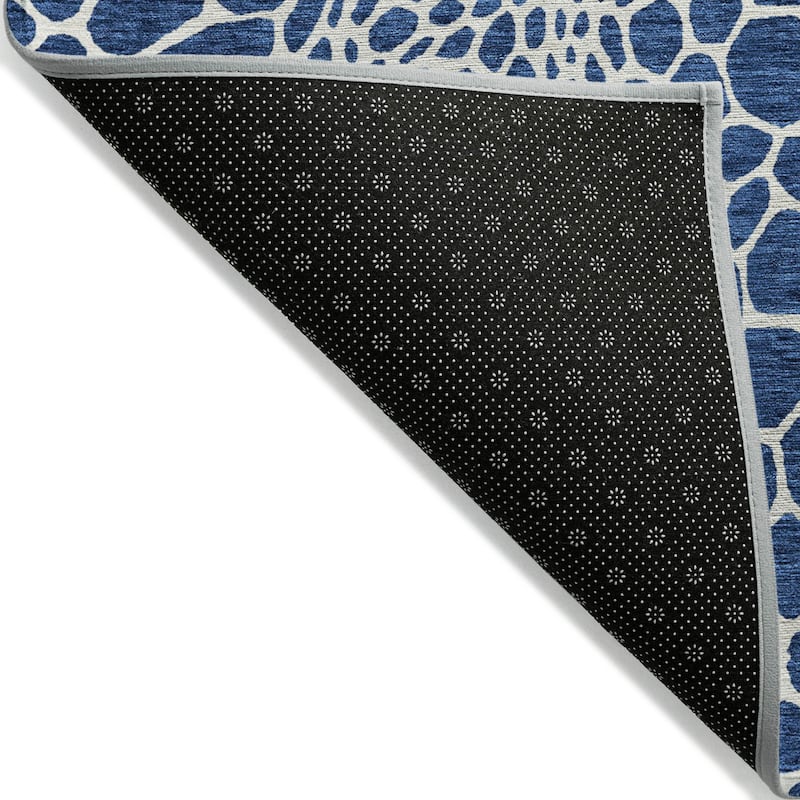 Machine Washable Indoor/ Outdoor Chantille Animal Print Rug