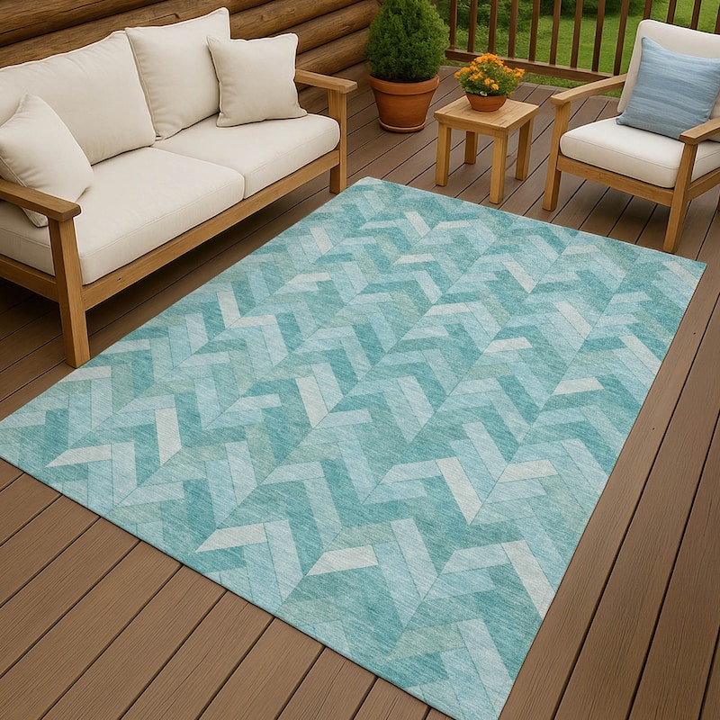 Machine Washable Indoor/ Outdoor Modern Chevron Chantille Rug