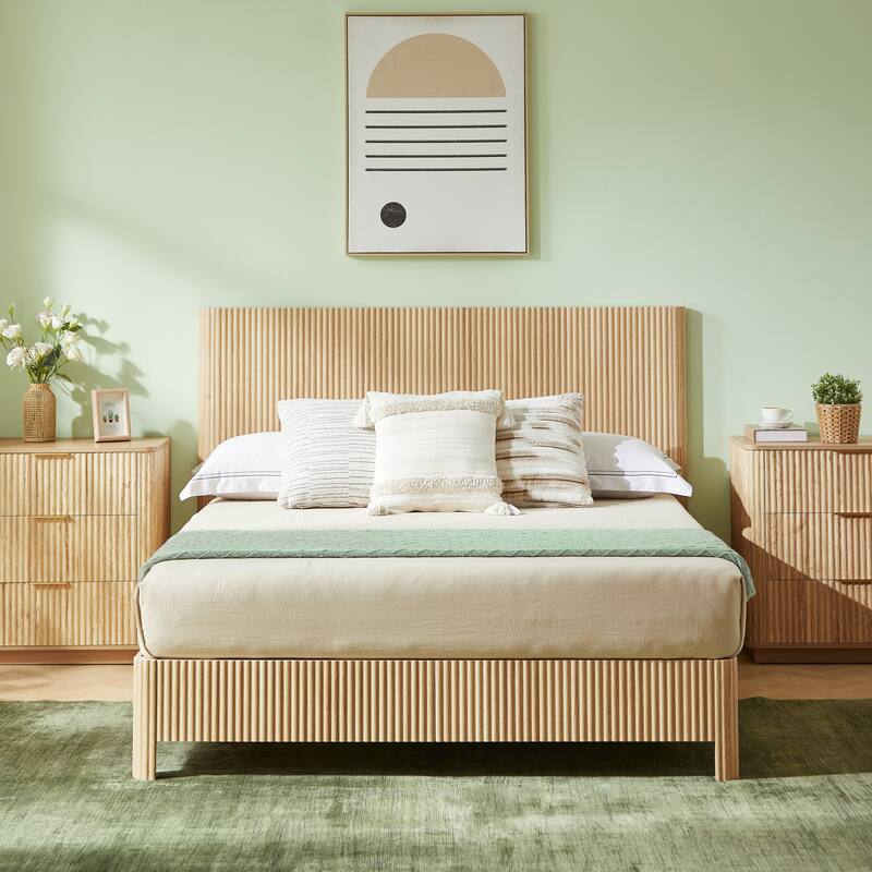 Queen Size Wooden Bed Frame with Metal Slat Support, Noise Free, Classic Queen Platform Bed with Corrugated Curved Lines
