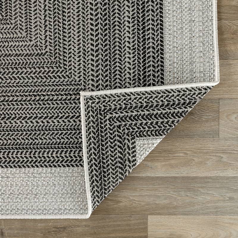 World Rug Gallery Contemporary Braided Weather Resistant Reversible Indoor/Outdoor Area Rug