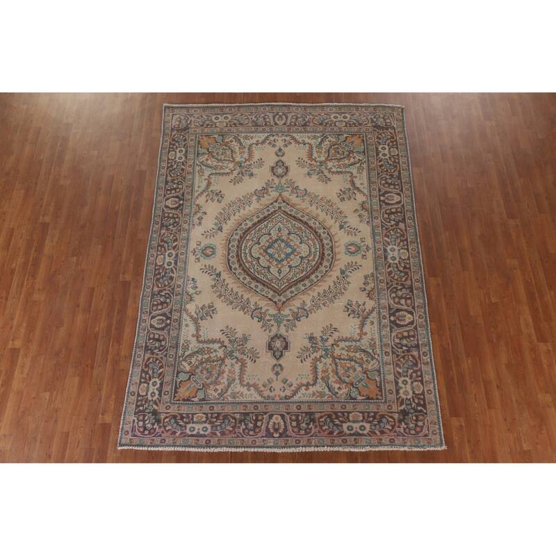Hand Knotted Oriental 100% Wool Carpet Traditional Floral Beige & Ivories Tabriz Area Rug - 9' 6'' X 6' 7''
