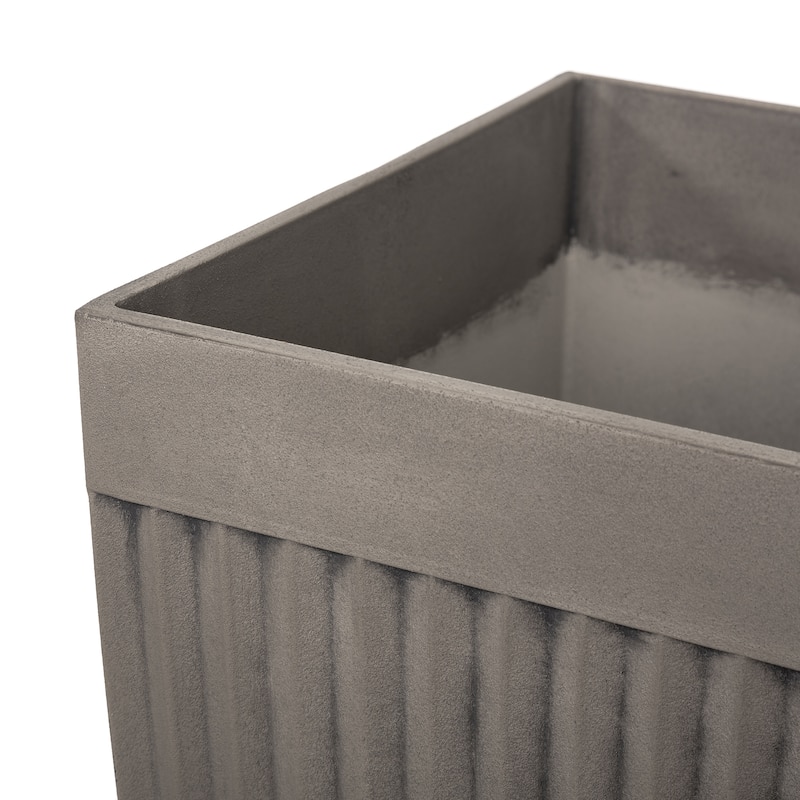 Glitzhome Set of 2 Eco-Friendly Oversized Faux Concrete Fluted Plant Pots Flower Planter Porch Decor