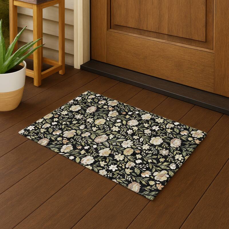 Machine Washable Indoor/ Outdoor Floral Garden Chantille Rug - Black - 1'8" x 2'6"
