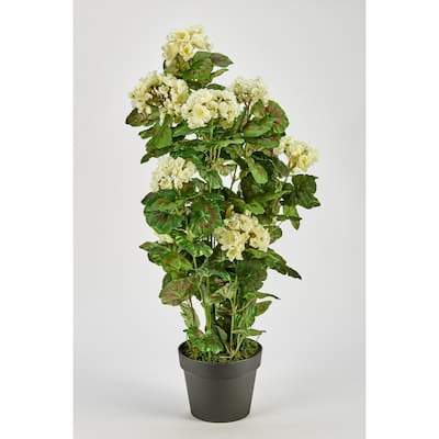 31" Faux Geranium in 7" Pot w/ Moss, White - 31