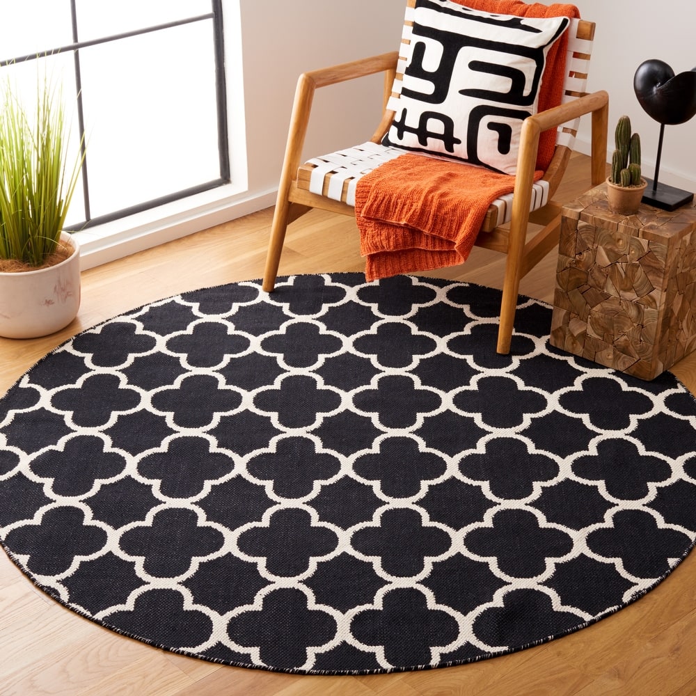 SAFAVIEH Handmade Flatweave Montauk Tristan Casual Cotton Rug