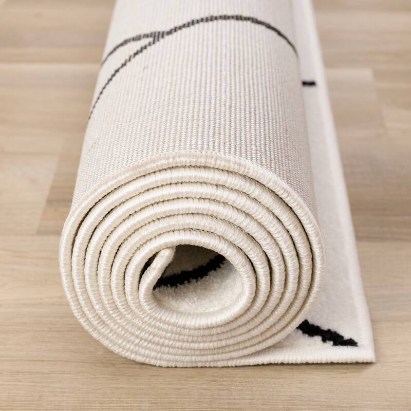 White Black Modern Geometric Trellis Design Rug