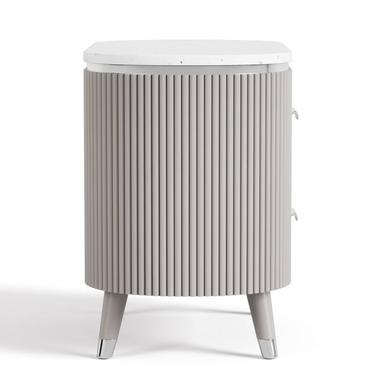 Furniture of America Seraphine Modern 3-Piece Light Grey Solid Wood Panel Bedroom Set with Fluted Headboard