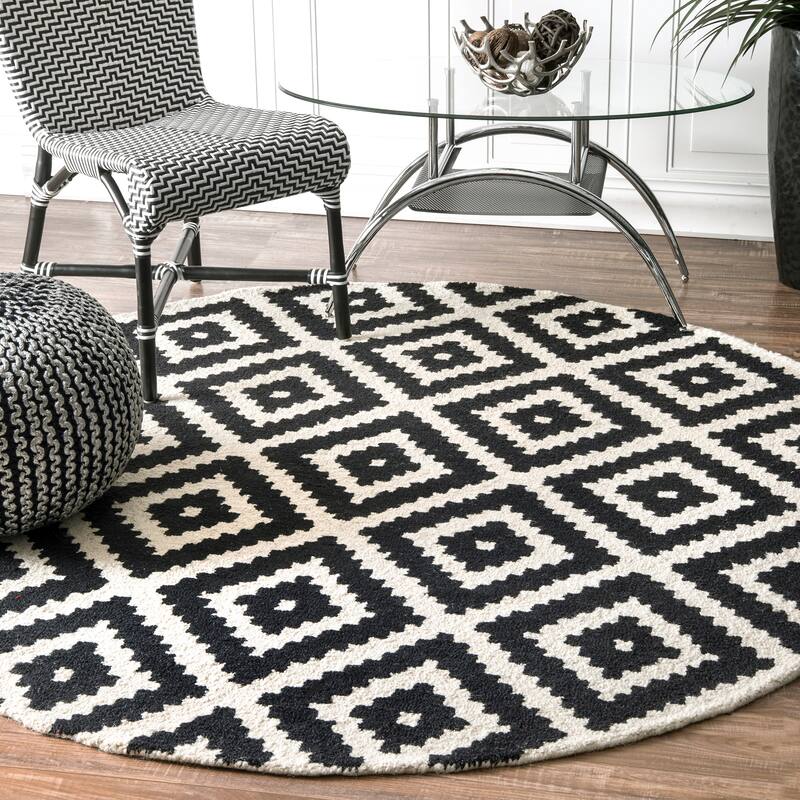 Nuloom Kellee Hand Tufted Geometric Wool Area Rug - 8' Round - Beige