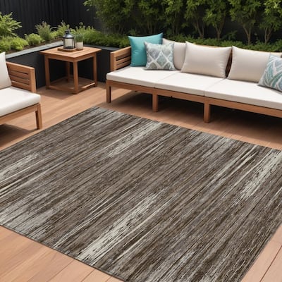HomeRoots Striped Transitional Rectangle Outdoor Rug