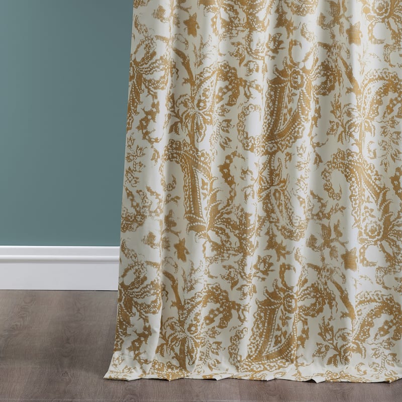 Exclusive Fabrics Edina Washed Classic Paisley Printed Cotton Curtain Panel
