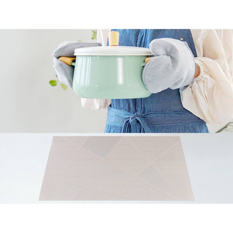 Placemats Set of 6 PVC Design Placemats for Kitchen Dining Table Decor Heat Resistant Table Placemats Wipeable Table Mat