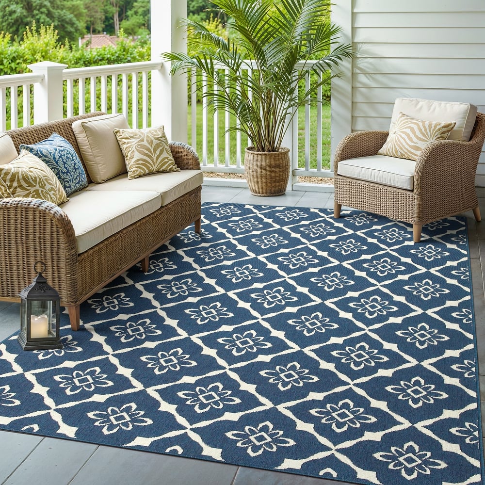Style Haven Martinique Floral Lattice Indoor Outdoor Navy/Off-White Area Rug