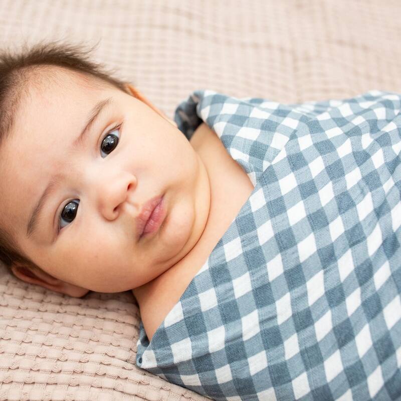 lulujo 2 PK Muslin Swaddling Blankets