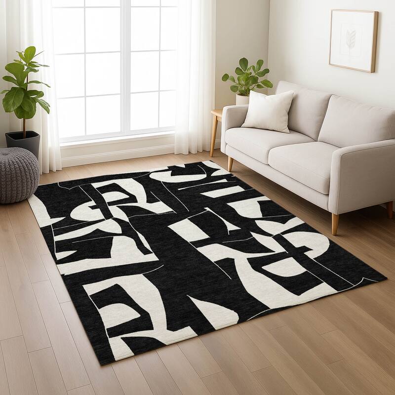 Machine Washable Indoor/ Outdoor Modern Creede Chantille Rug